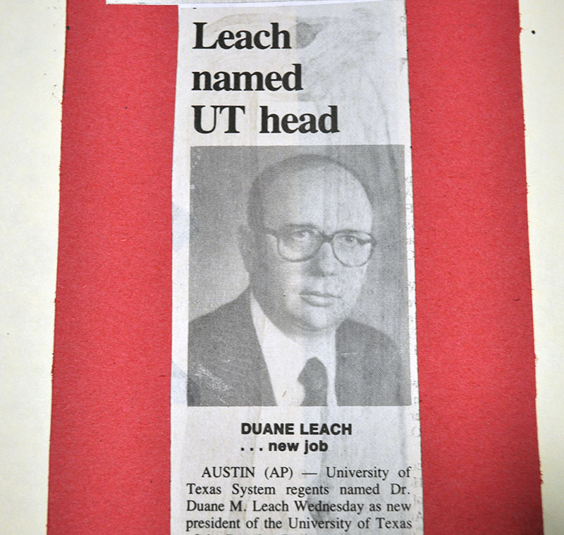 Portrait of Dr. Duane Leach.
