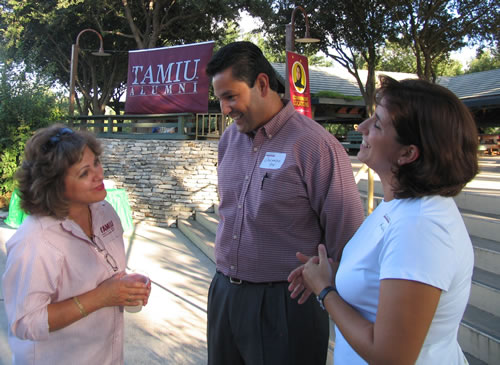 Silvia Jones, Orlando (TAMIU Alumni President Elect) and Norma Navarro